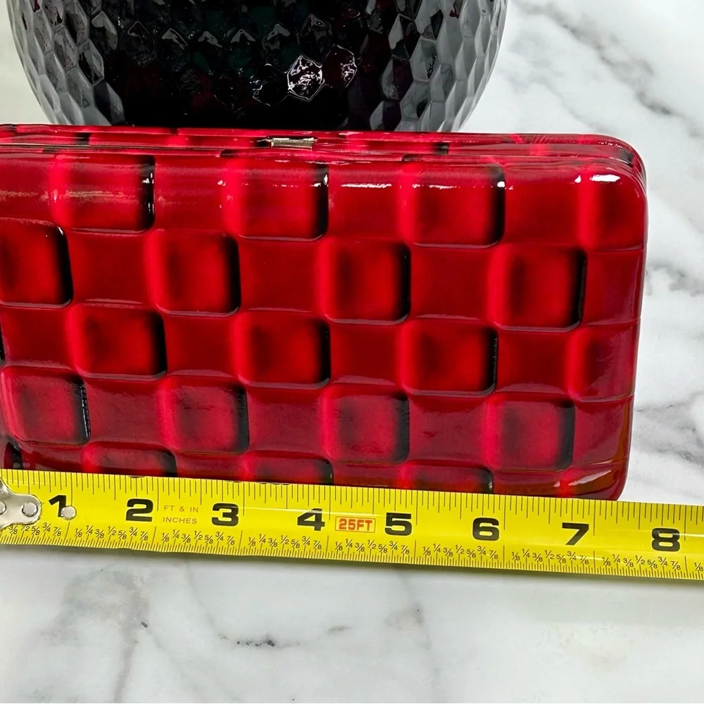 RED AND BLACK WALLET - Picture 11 of 12